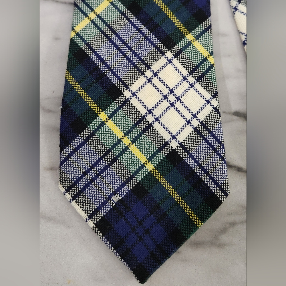 Gordon blue green plaid made in Scotland 100% new wool neck tie - Picture 2 of 3